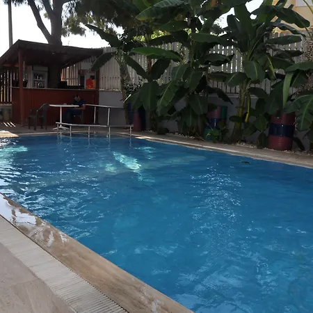 ルナイ 3* アンタルヤ