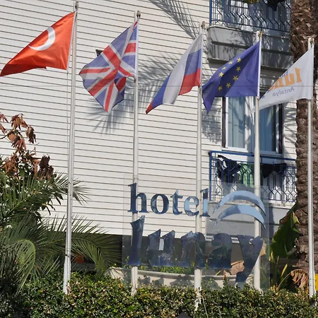 Lunay Αττάλεια