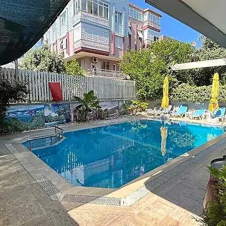 Hotel Lunay