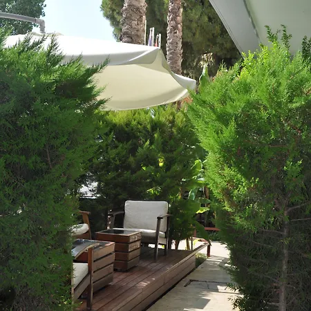Lunay Hotel
